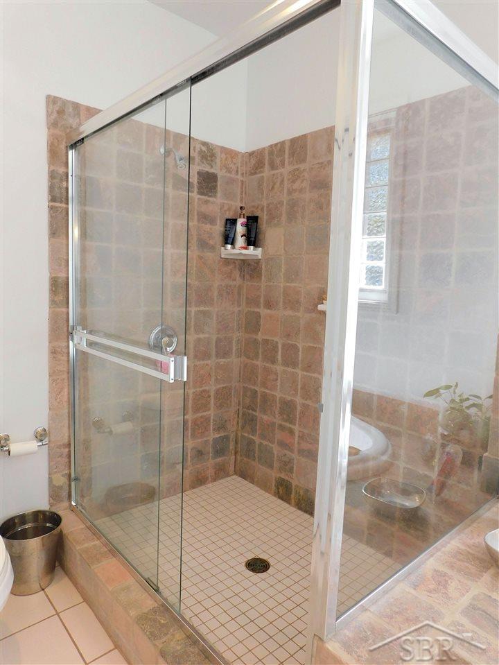 4795 North Thomas Road Freeland, MI 48623 - Photo 16 of 34