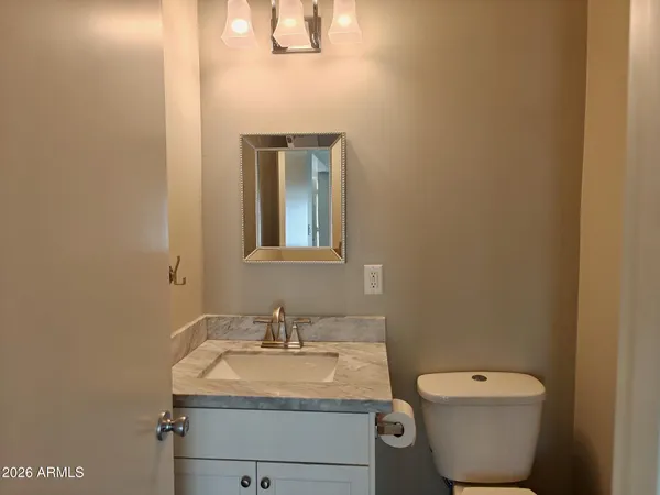 $1,995 | 251 West Buist Avenue, Phoenix, AZ 85041