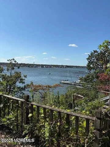 $1,495,000 | 130 East Camp Walk, Island Heights, NJ 08732
