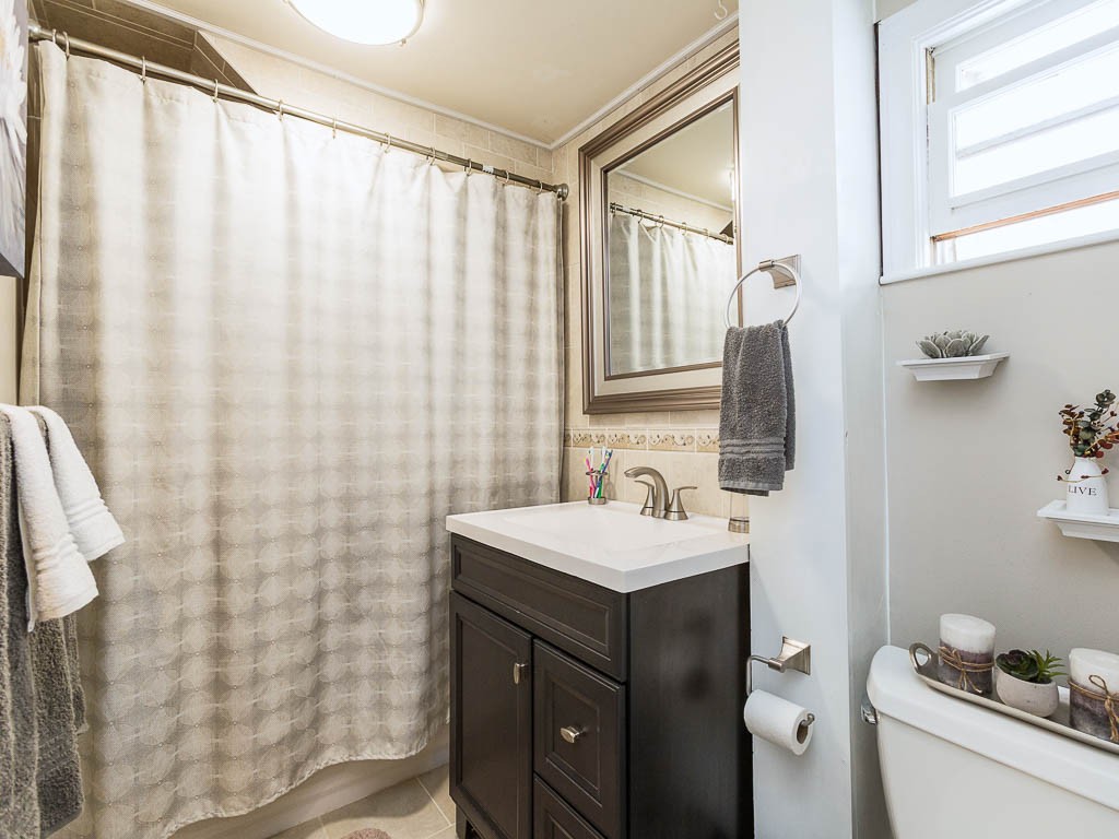 6 Ridge Street Andover, MA 01810 - Photo 14 of 17 Gallery Image 14