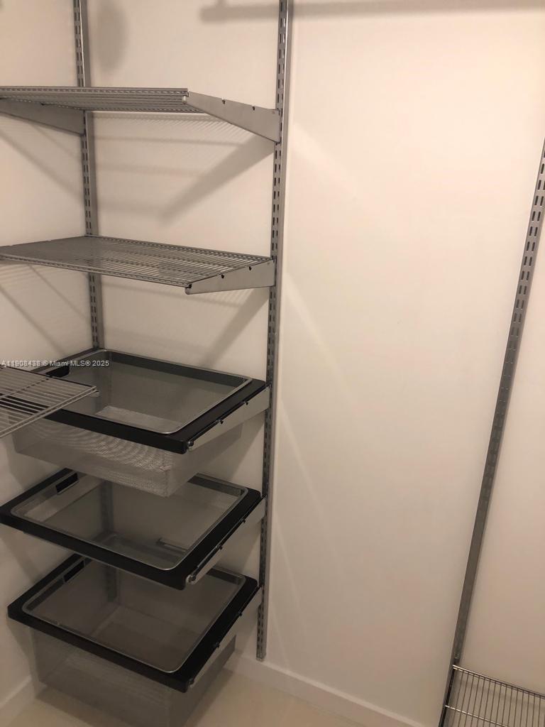 200 Biscayne Blvd Way, Unit 902 Miami, FL 33131 - Photo 12 of 23 a close view of closet