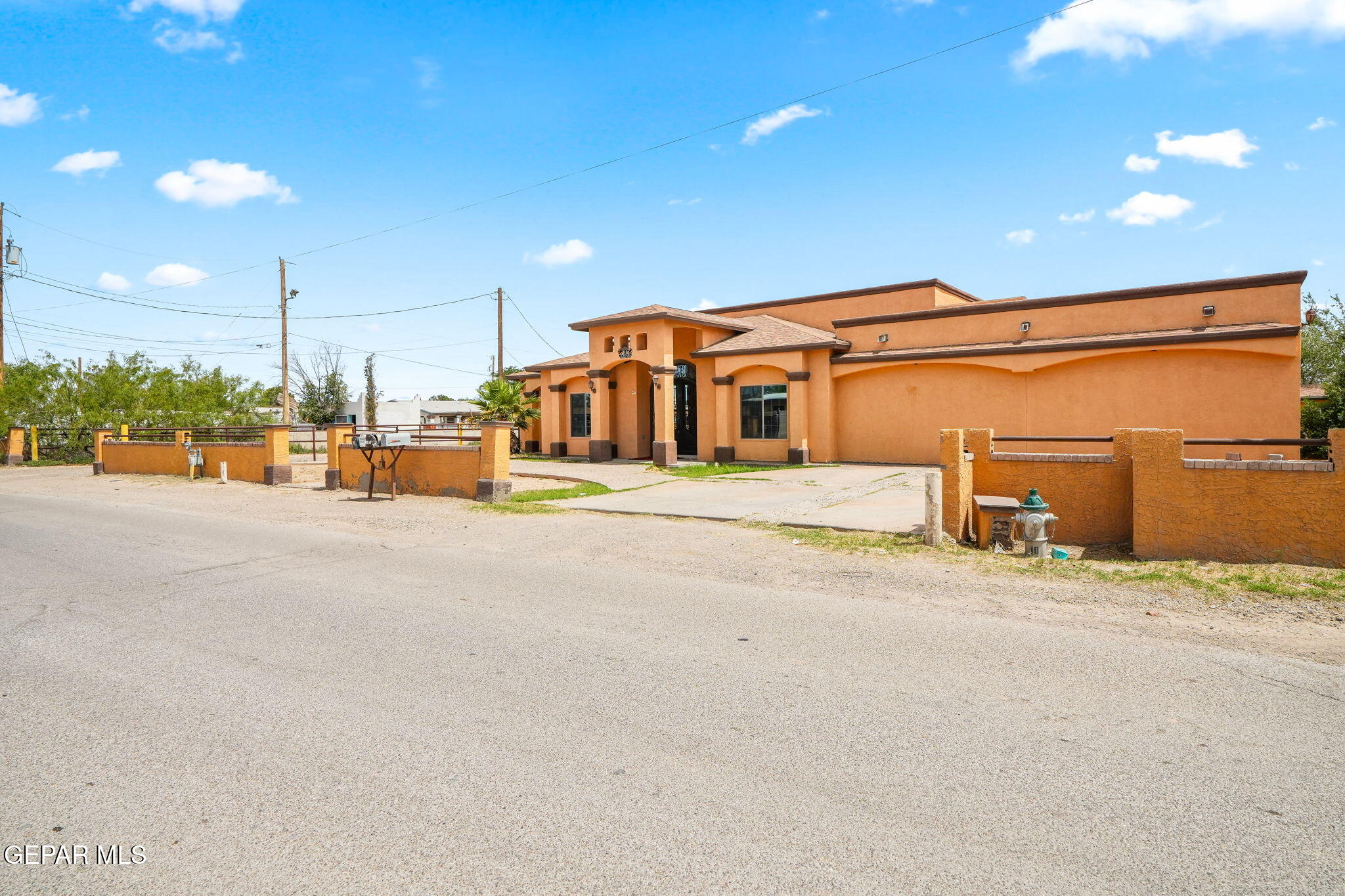 248 South Moon Road Socorro, TX 79927 - Photo 7 of 63 IMG_3053