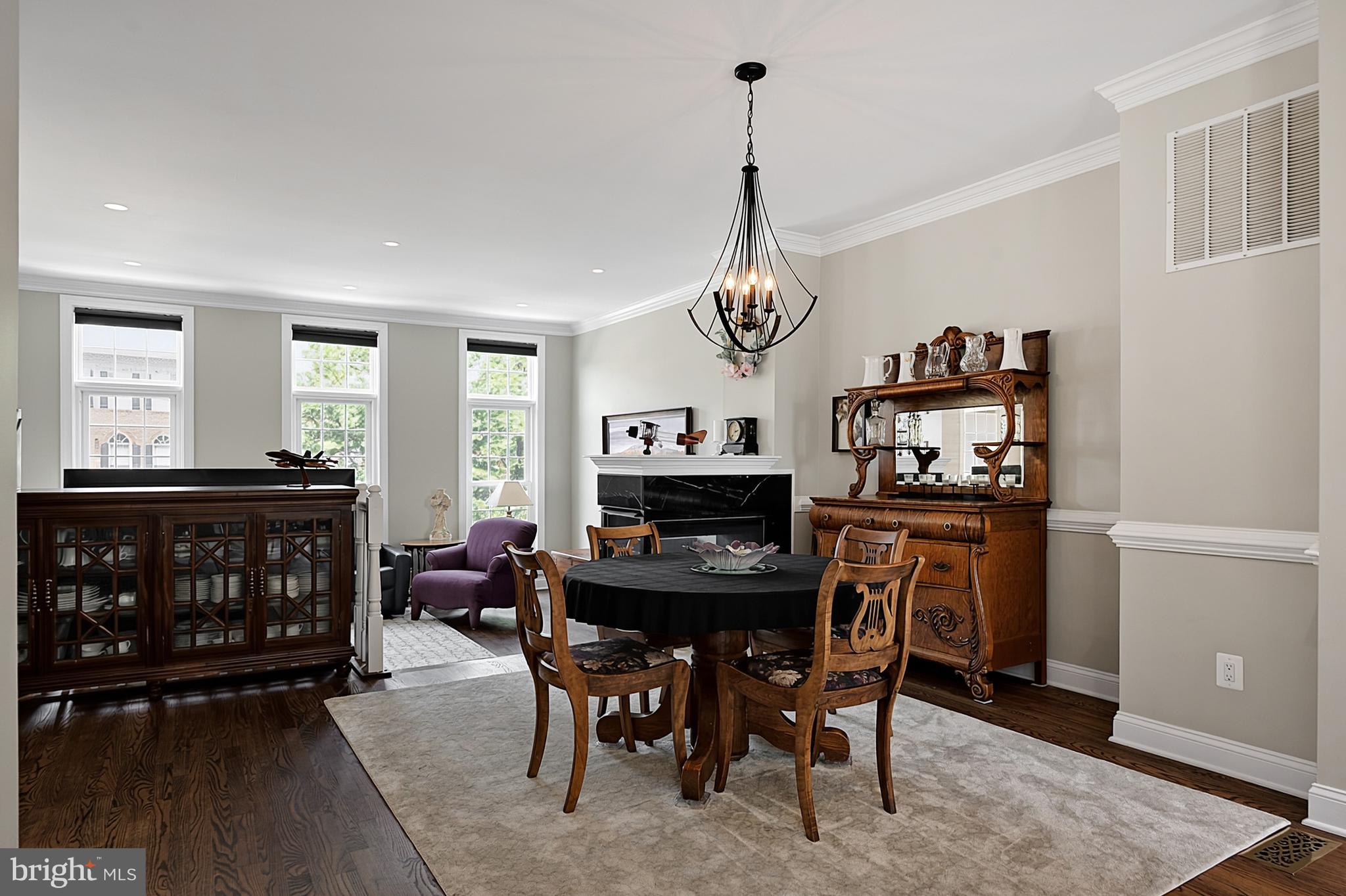 5424 Edsall Ridge Place Alexandria, VA 22312 - Photo 15 of 48 Dining room view to living room