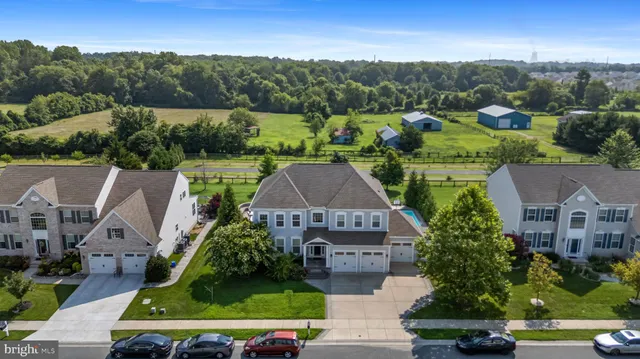 $949,900 | 810 Ashby Drive, Middletown, DE 19709