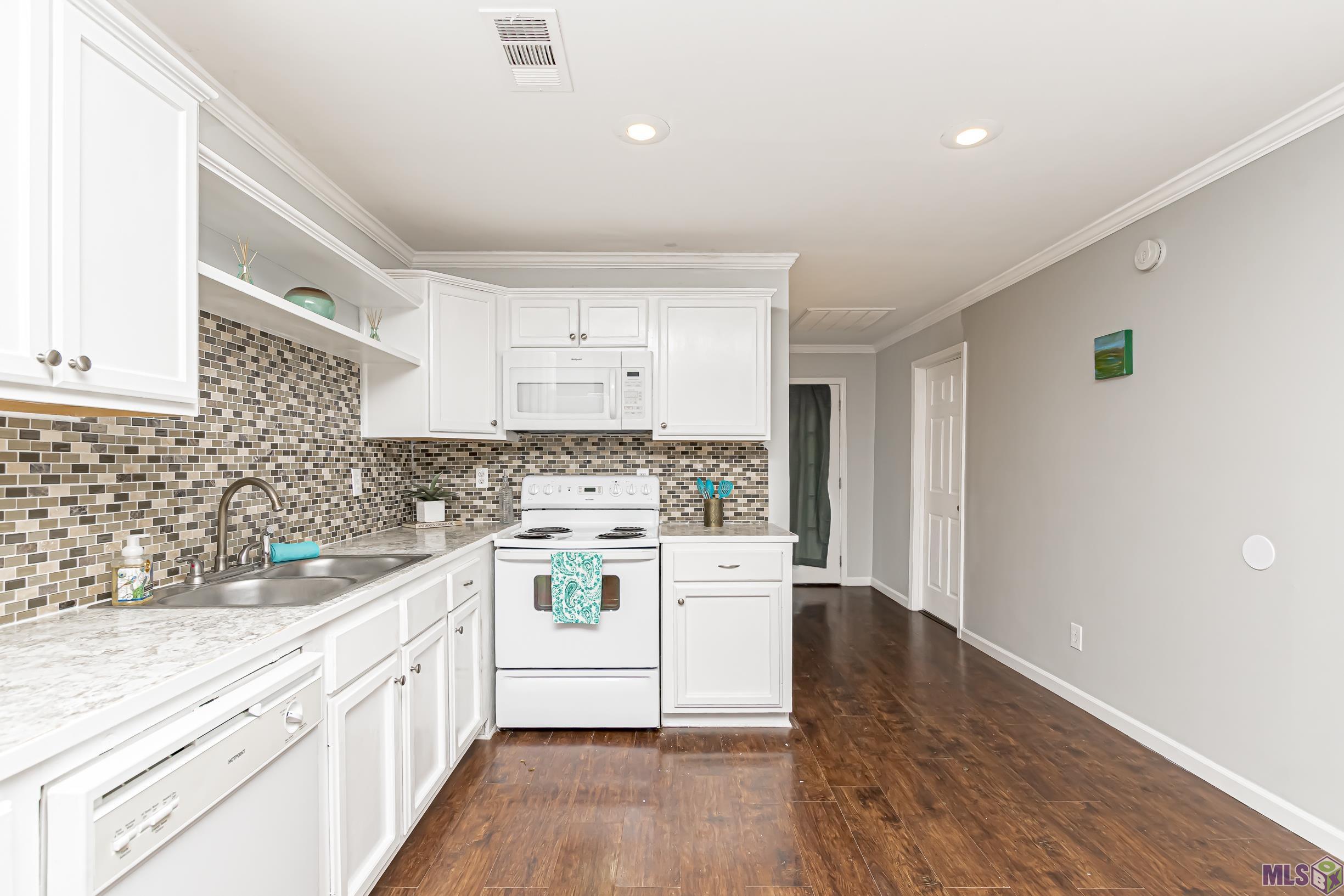 460 Staring Lane Baton Rouge, LA 70810 - Photo 7 of 15