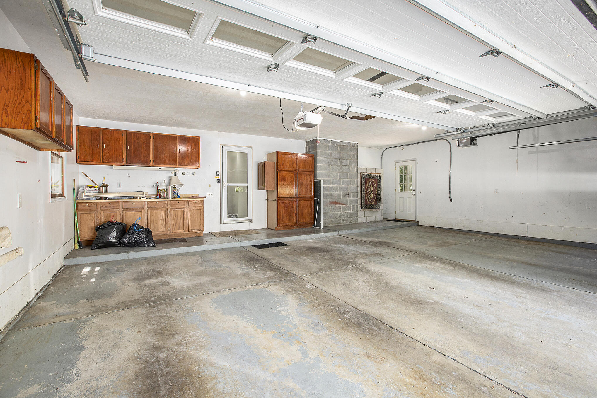 4887 Wylie Road Dexter, MI 48130 - Photo 50 of 58 40 garage