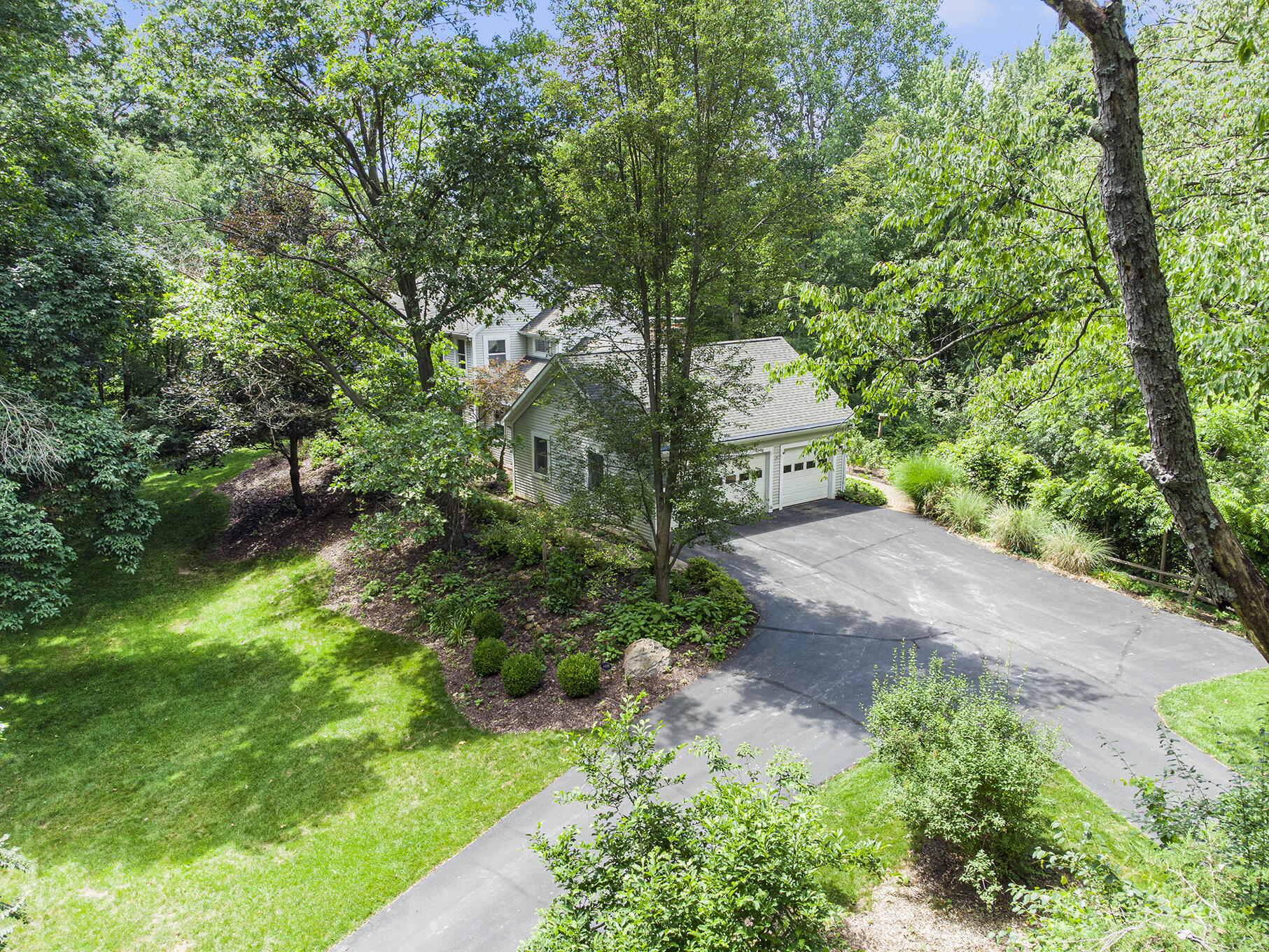 4887 Wylie Road Dexter, MI 48130 - Photo 54 of 58 42 aerial