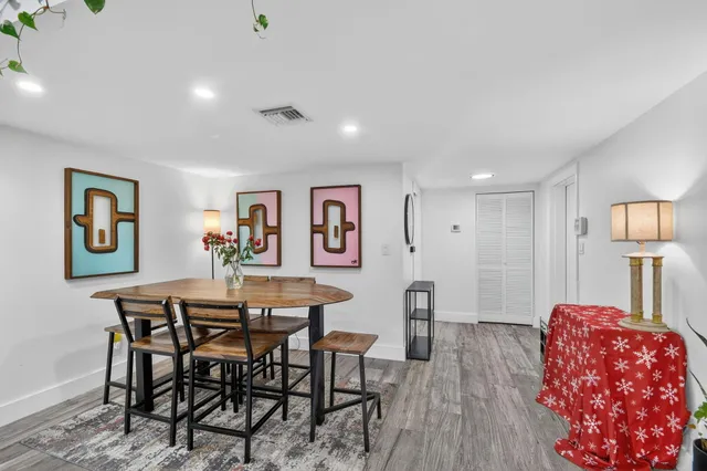 $300,000 | 1801 Presidential Way, Unit D204, West Palm Beach, FL 33401