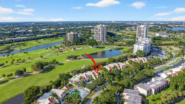 $300,000 | 1801 Presidential Way, Unit D204, West Palm Beach, FL 33401