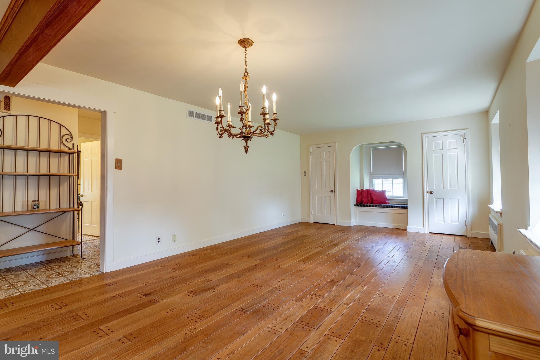 1324 Dill Road Havertown, PA 19083 - Photo 11 of 47