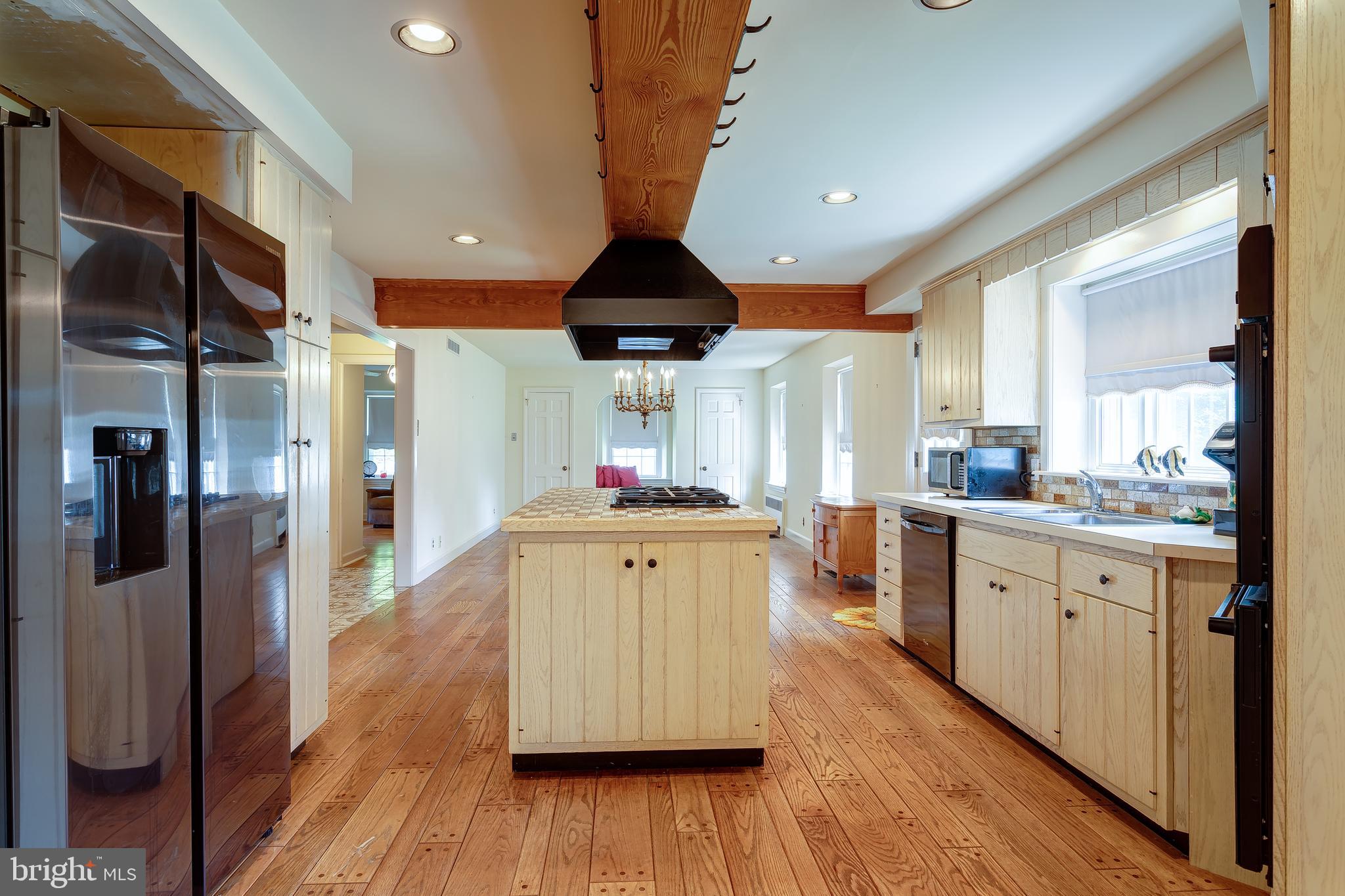 1324 Dill Road Havertown, PA 19083 - Photo 15 of 47