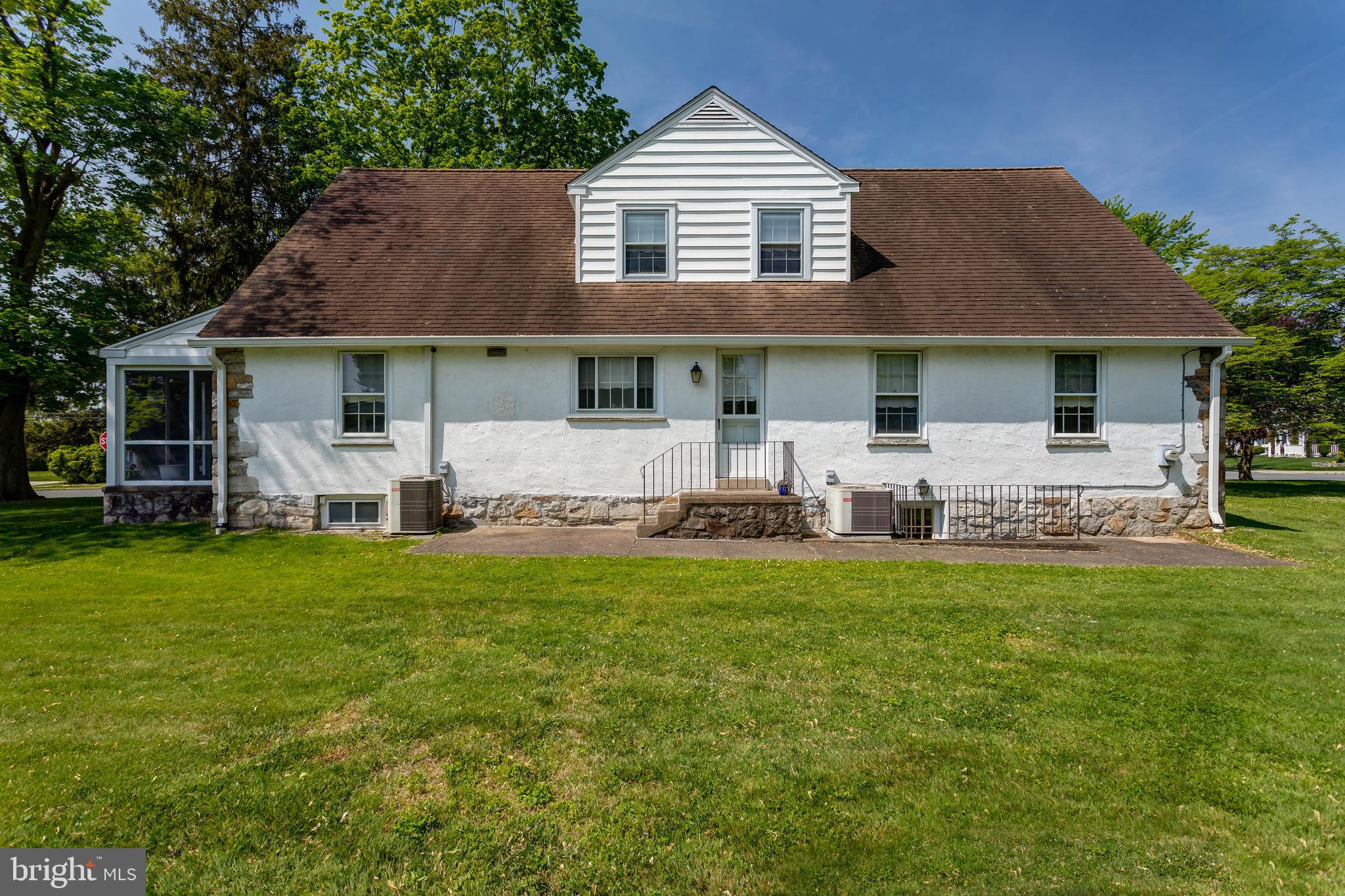 1324 Dill Road Havertown, PA 19083 - Photo 37 of 47