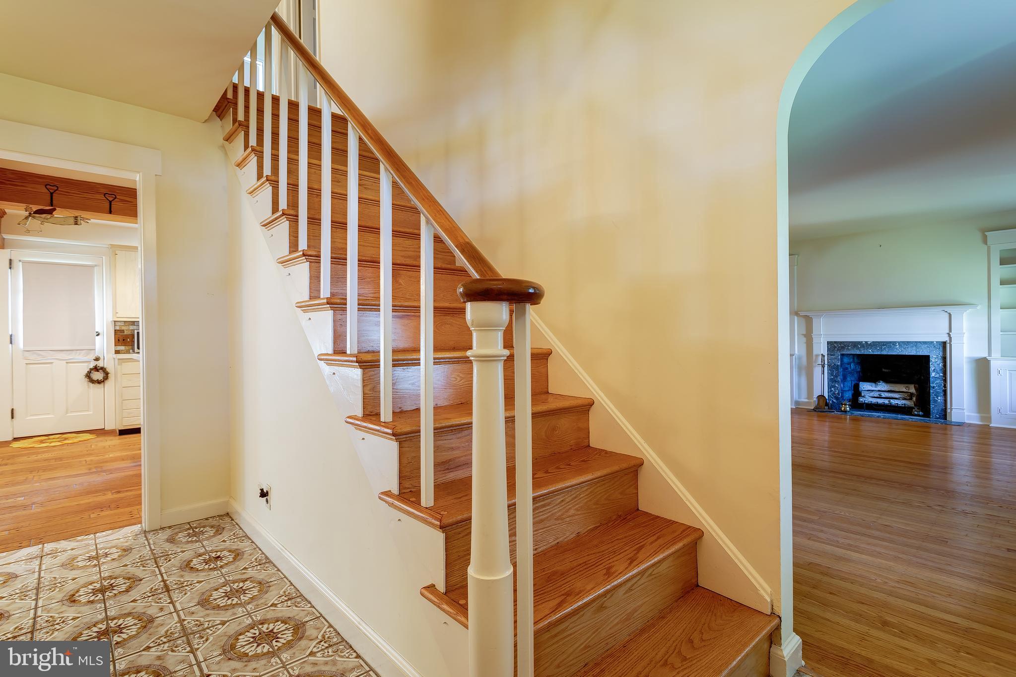 1324 Dill Road Havertown, PA 19083 - Photo 6 of 47