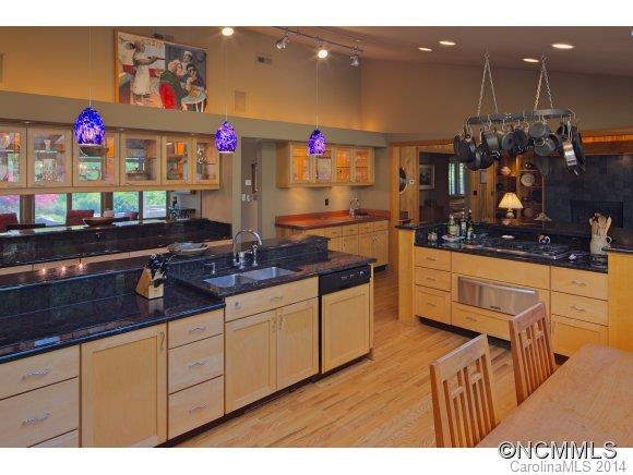 361 Windsor Road Asheville, NC 28804 - Photo 12 of 24 Gallery Image 12