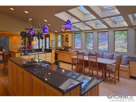361 Windsor Road Asheville, NC 28804 - Photo 13 of 24 Gallery Image 13