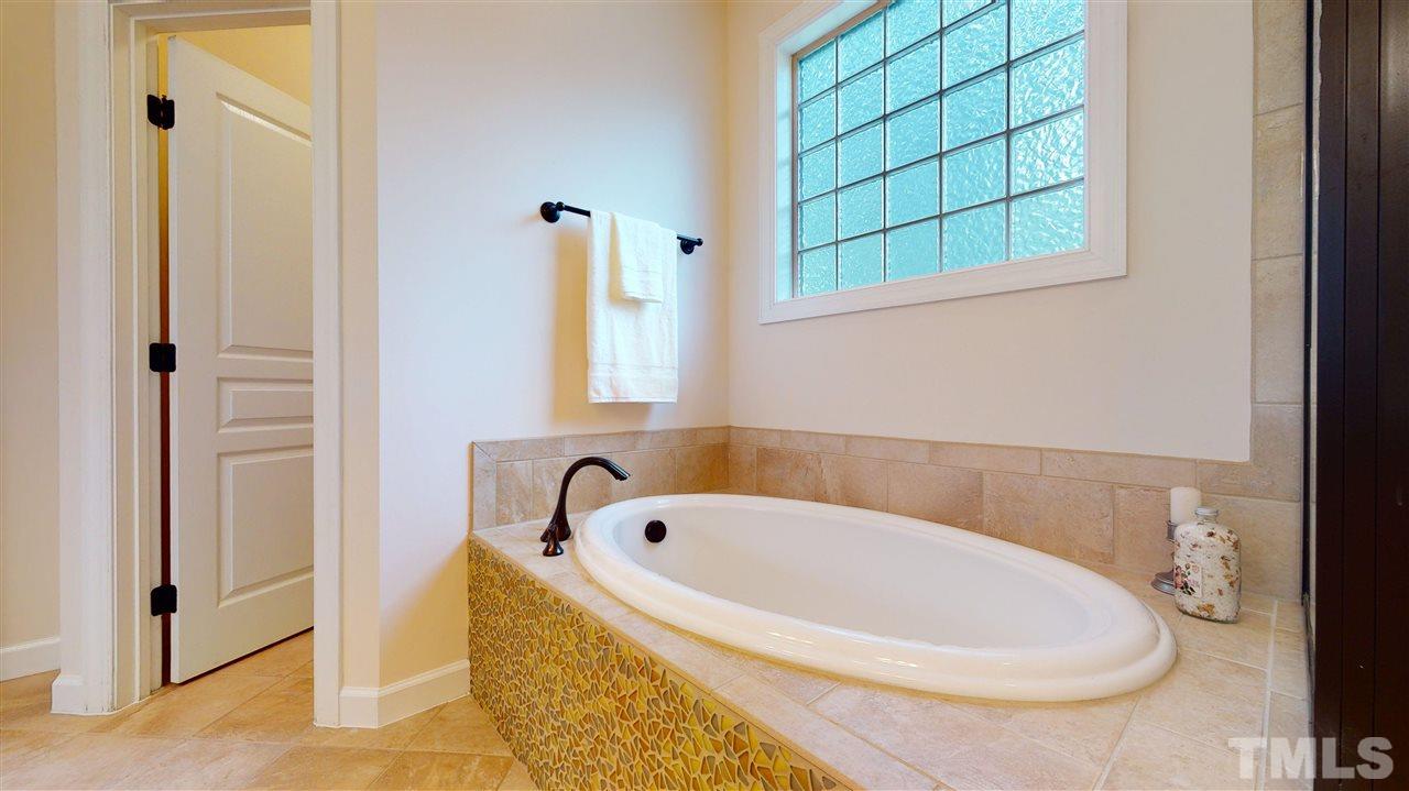 6413 King Lawrence Road Raleigh, NC 27607 - Photo 14 of 30