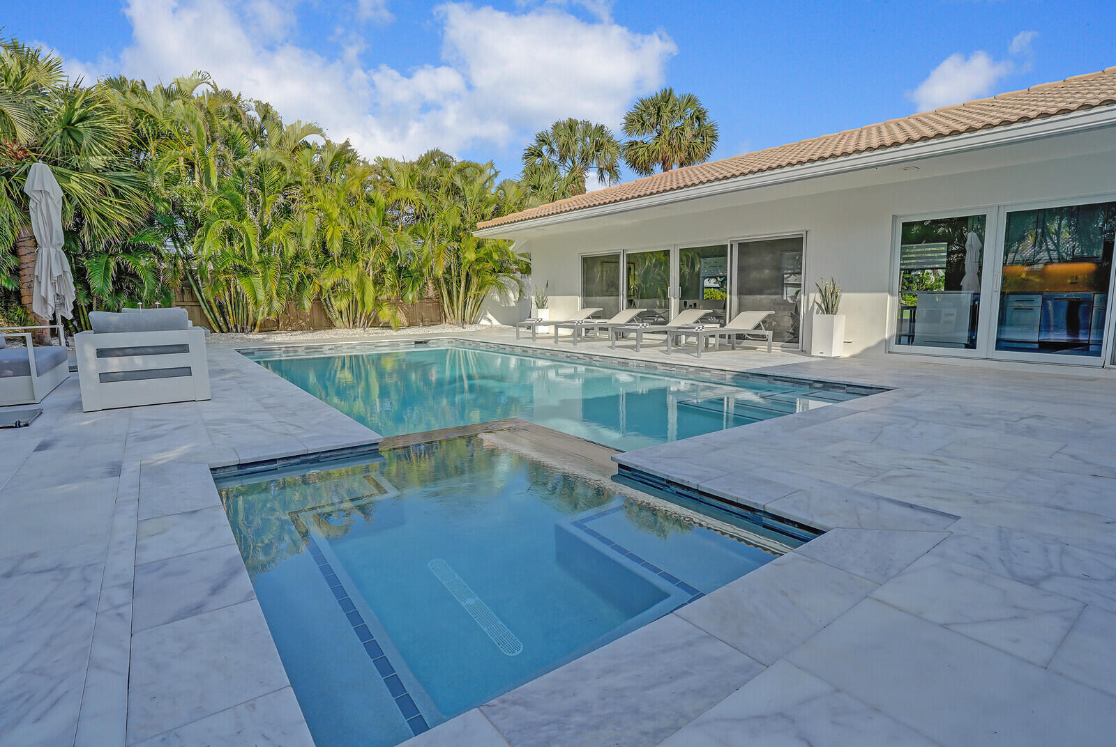 1221 Dolphin Road Singer Island, FL 33404 - Photo 29 of 50 56_Image_42_mls