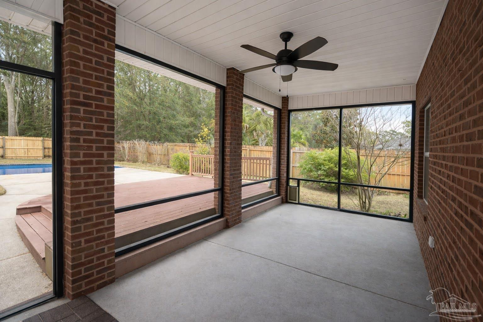 4232 North Cambridge Way Pace, FL 32571 - Photo 4 of 32