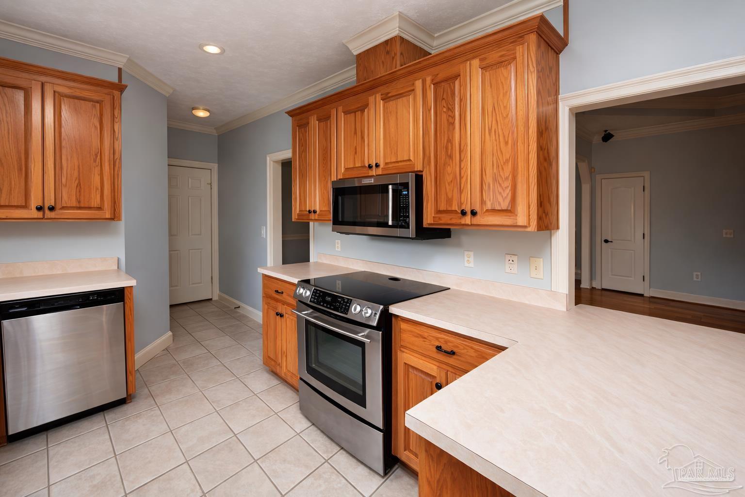 4232 North Cambridge Way Pace, FL 32571 - Photo 6 of 32