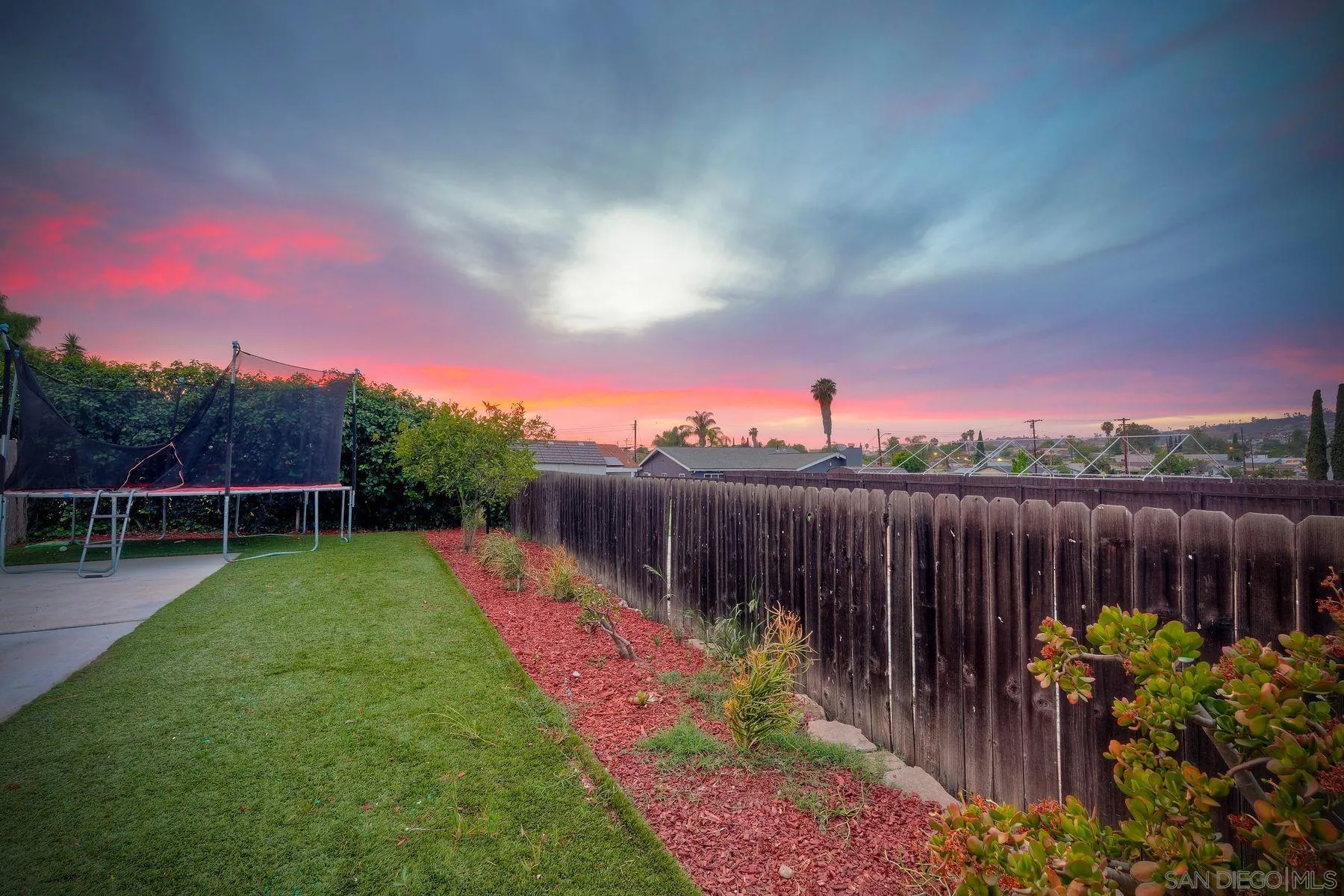 9574 Danancy Court Spring Valley, CA 91977 - Photo 8 of 40