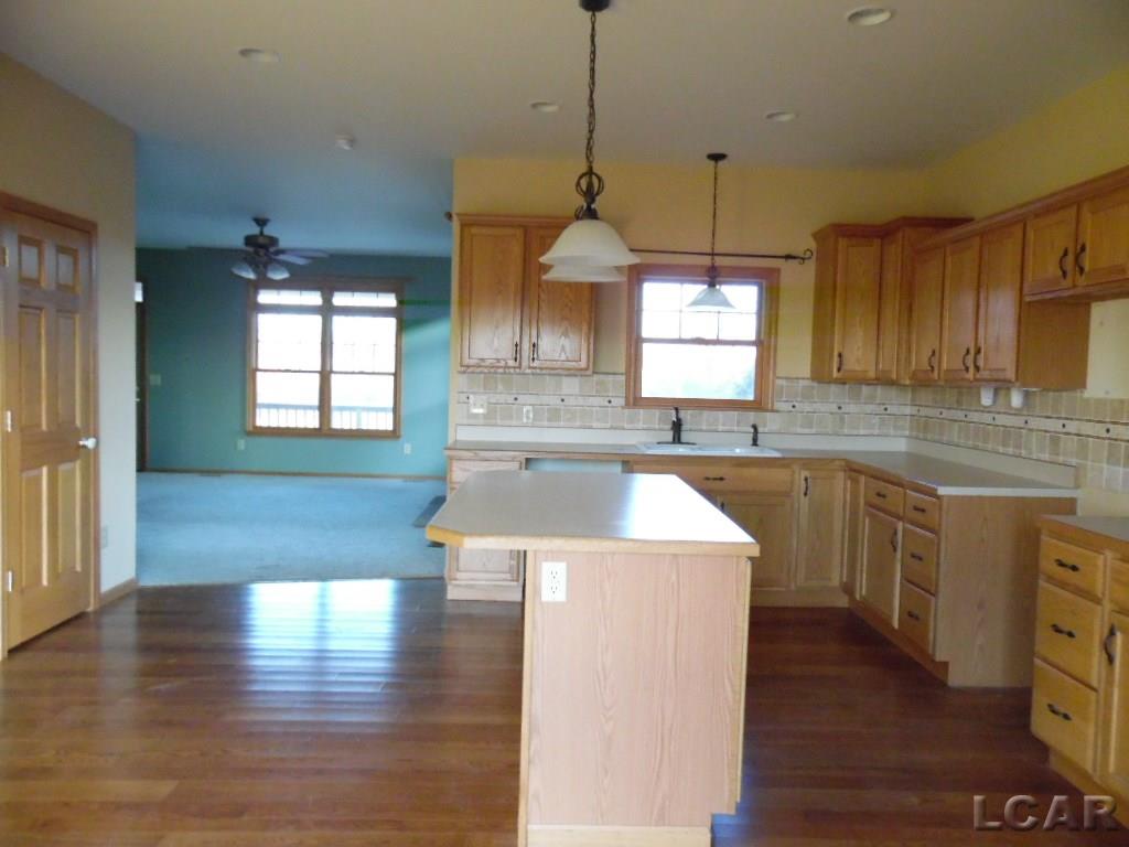 17325 Raymond Road Addison, MI 49220 - Photo 4 of 12 31277139-3.JPG