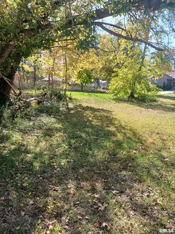 $7,999 | 1420 Poplar Street, Murphysboro, IL 62966