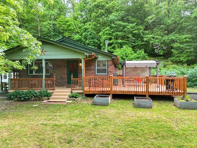 1245 Muskrat Creek Road Hayesville, NC 28904 - Photo 3 of 62