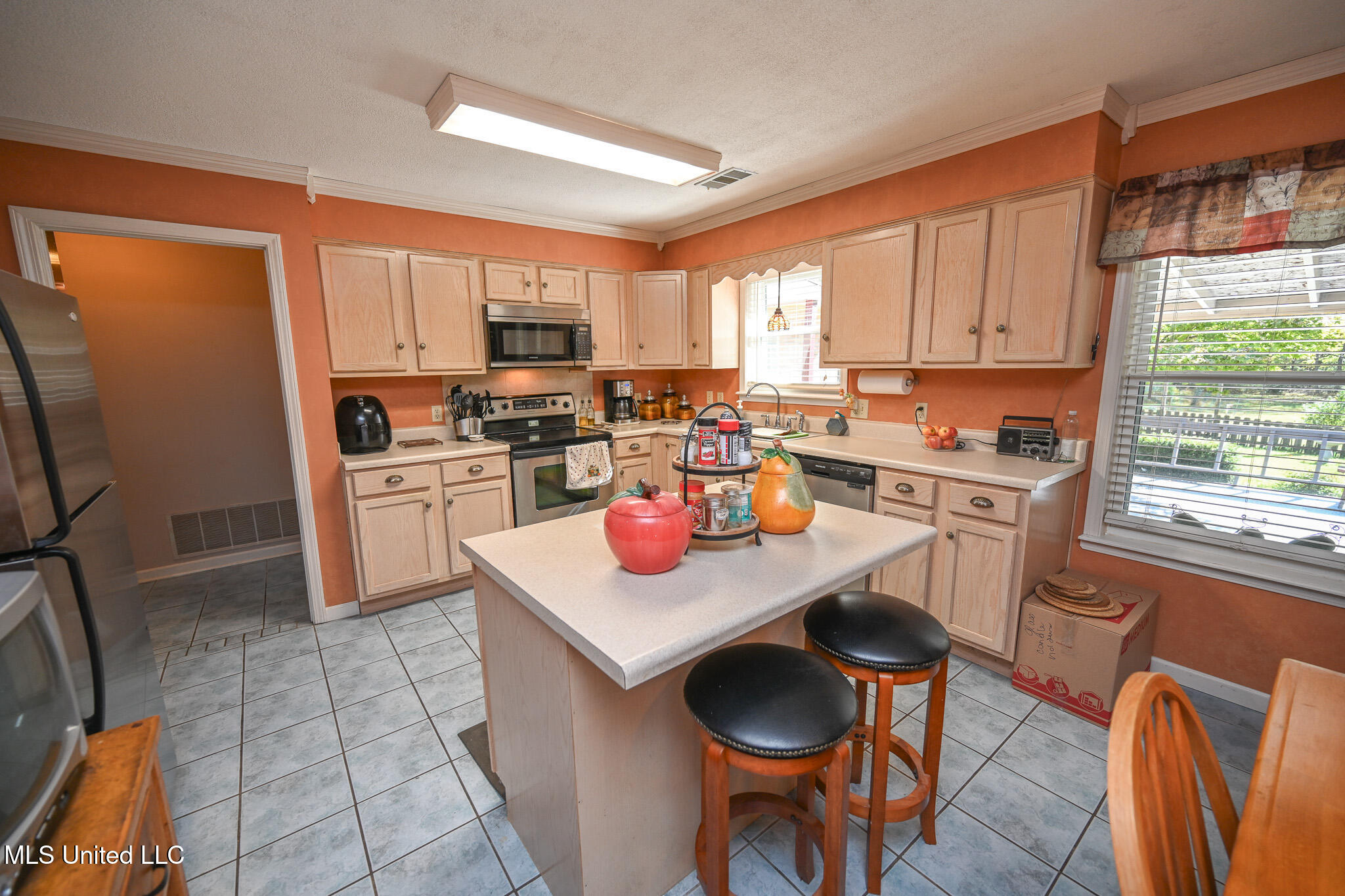 20 James Black Road Olive Branch, MS 38654 - Photo 16 of 56 kitchen