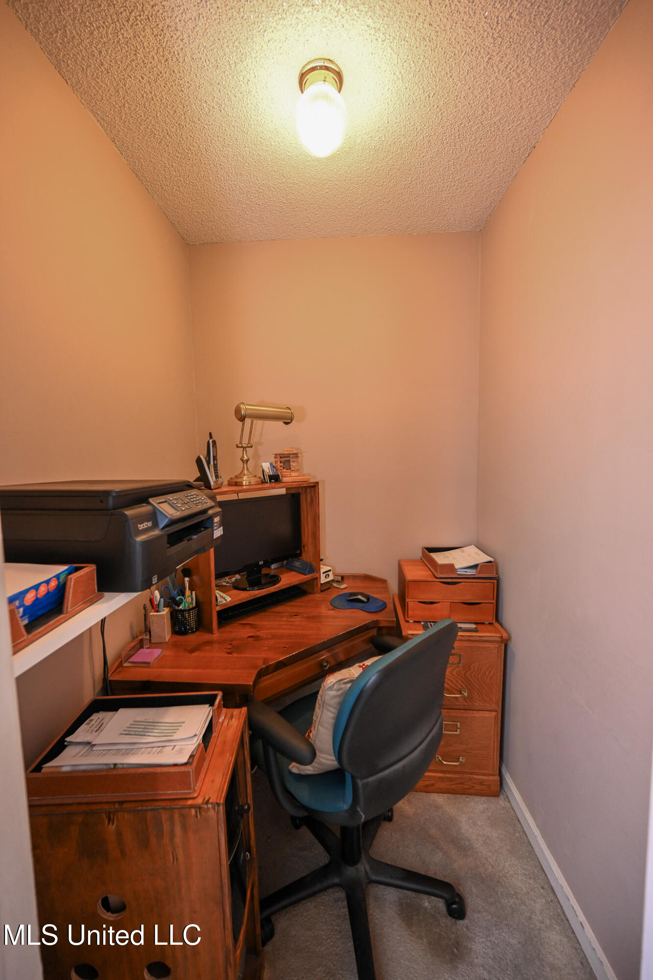 20 James Black Road Olive Branch, MS 38654 - Photo 25 of 56 office cubby or closet