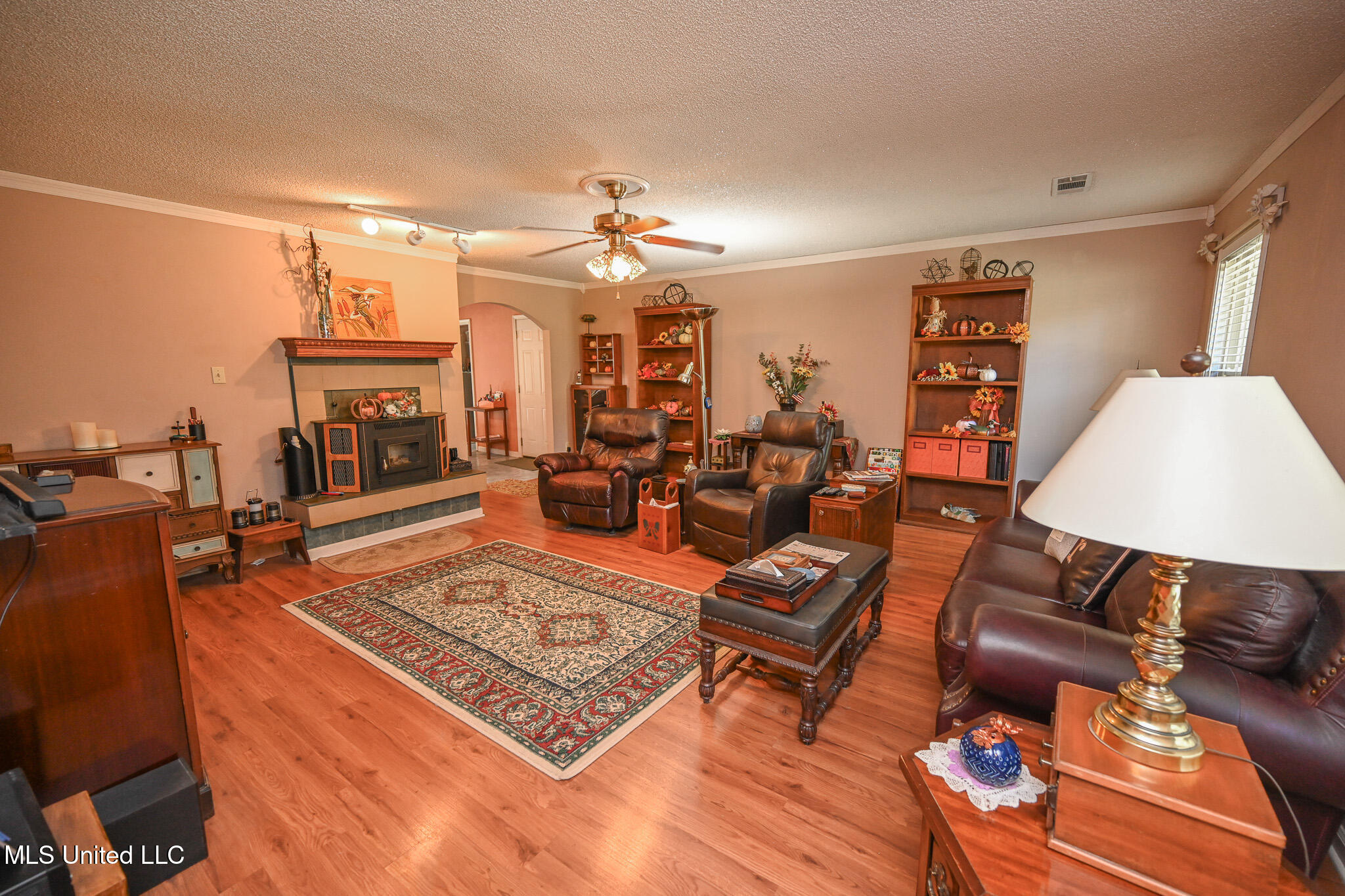 20 James Black Road Olive Branch, MS 38654 - Photo 6 of 56 great room