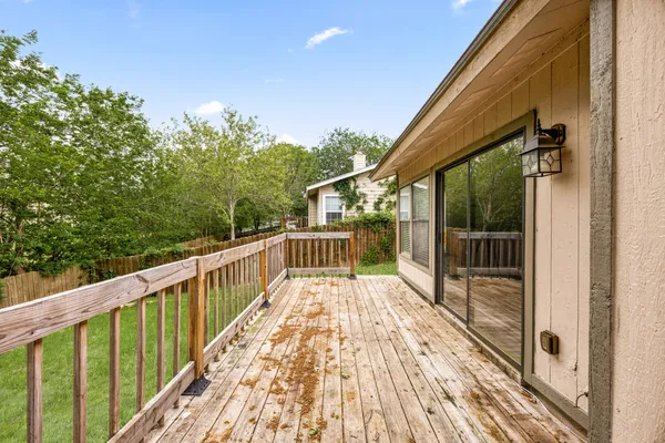 $269,900 | 9735 Fortune Ridge Drive, Converse, TX 78109