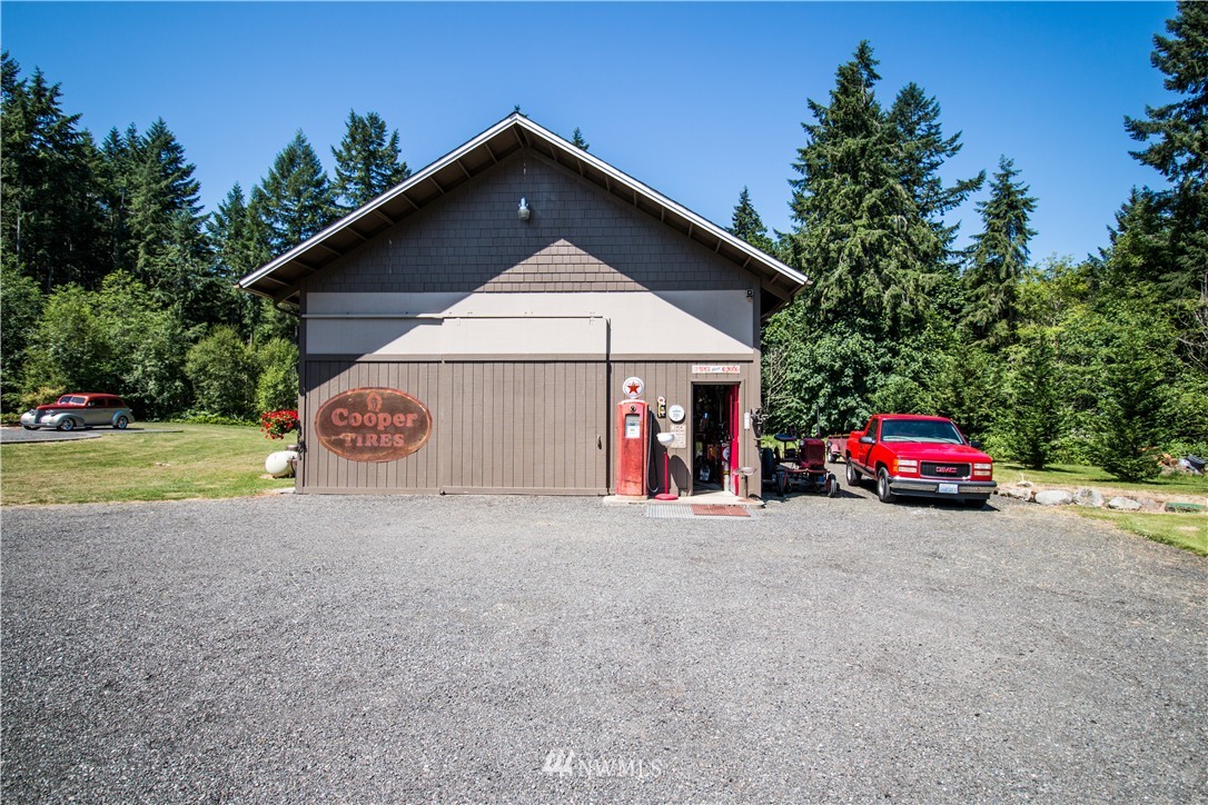 7841 Walnut Road Northeast Olympia, WA 98516 - Photo 5 of 25