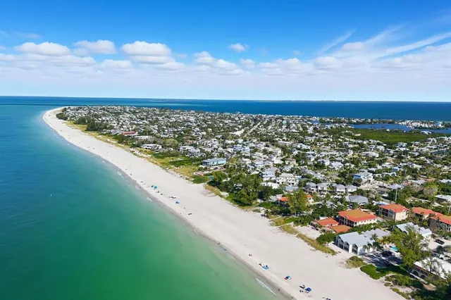 $1,350,000 | 100 73rd Street, Unit 104A, Holmes Beach, FL 34217