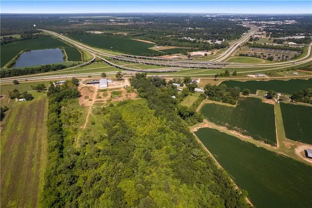 $550,000 | 6015 Old Baton Rouge Highway, Alexandria, LA 71302