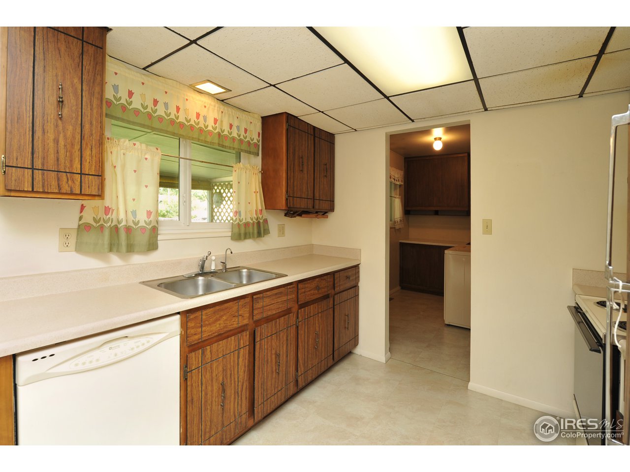 1301 Briarwood Road Fort Collins, CO 80521 - Photo 7 of 19 Gallery Image 7
