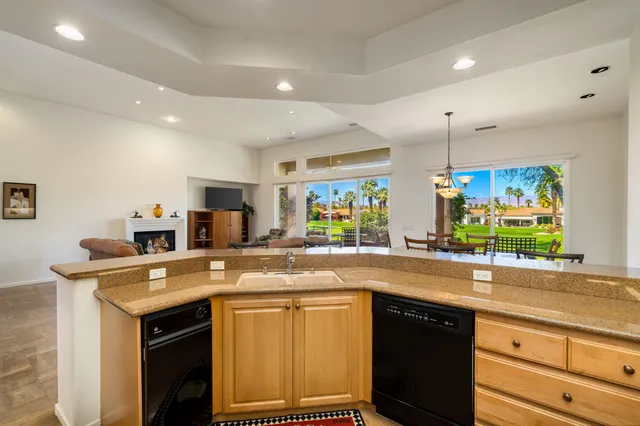 $1,300,000 | 440 Gold Canyon Drive, Palm Desert, CA 92211