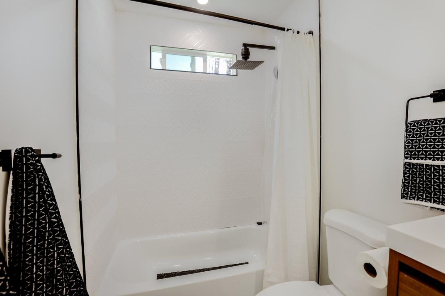 681 Arnold Drive Gilroy, CA 95020 - Photo 32 of 55