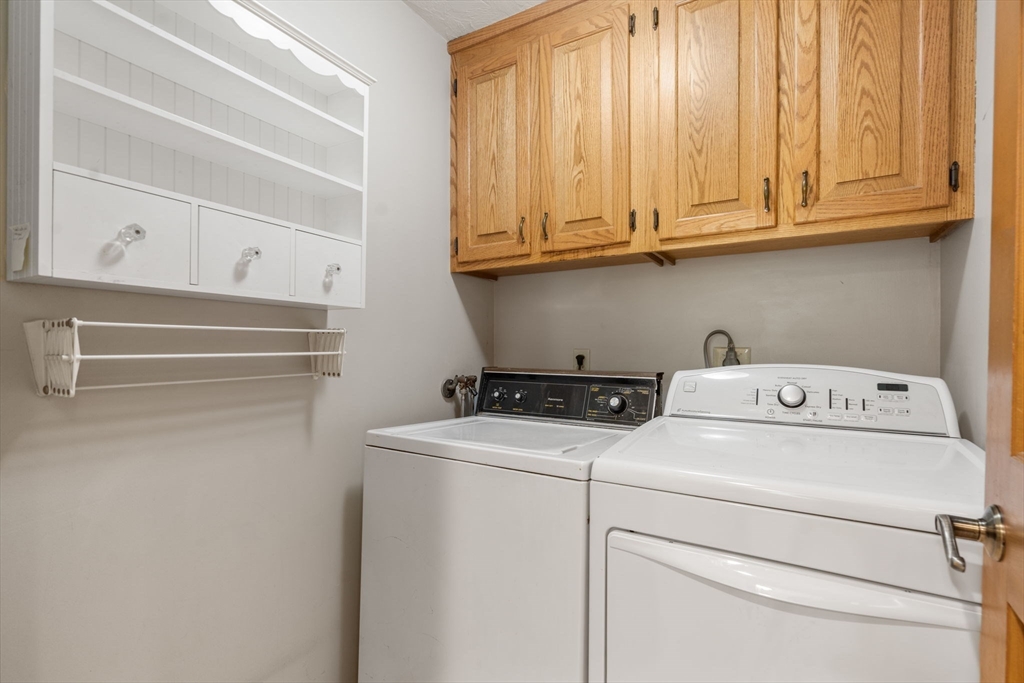 134 Middle Road Southborough, MA 01772 - Photo 16 of 41 Gallery Image 16