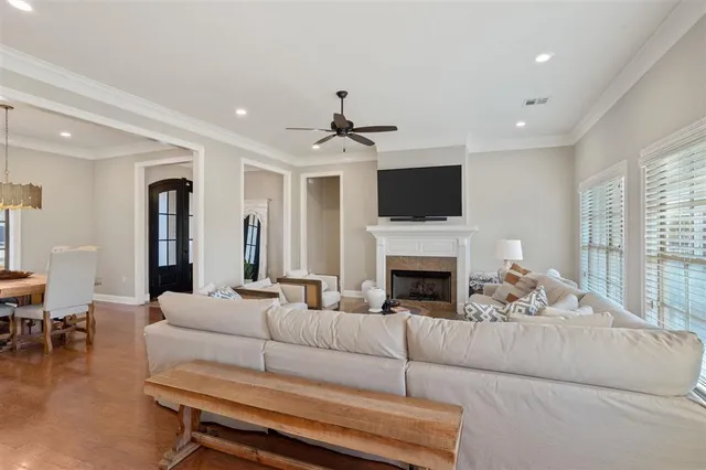 $459,500 | 4180 Primrose Drive, Lake Charles, LA 70605