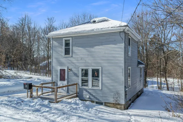 $168,900 | 6 Dudley Street, Presque Isle, ME 04769