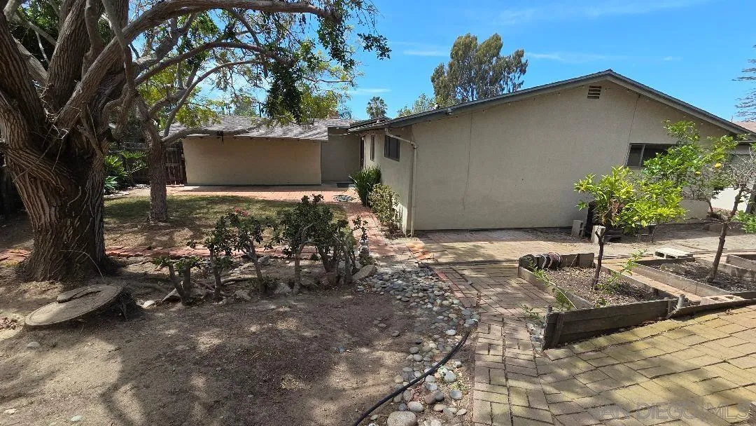 1363 Justin Road Cardiff, CA 92007 - Photo 13 of 19 Gallery Image 13