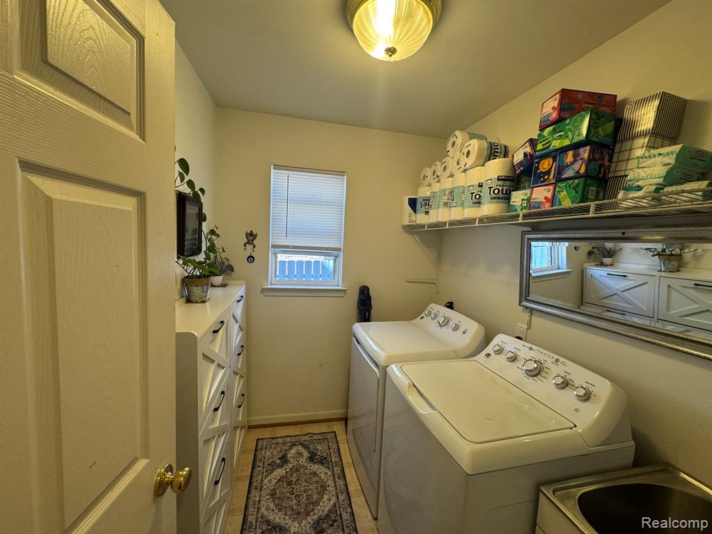 324 Cherry Lane Inkster, MI 48141 - Photo 15 of 28 Gallery Image 15