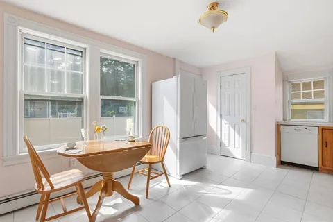 $689,900 | 17 Munroe Street, Lynnfield, MA 01940