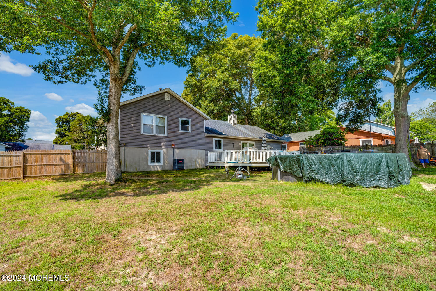 27 Cedarbrook Lane Little Egg Harbor, NJ 08087 - Photo 5 of 24 A7I07422 3 4 5 6-005-018-1500x1000