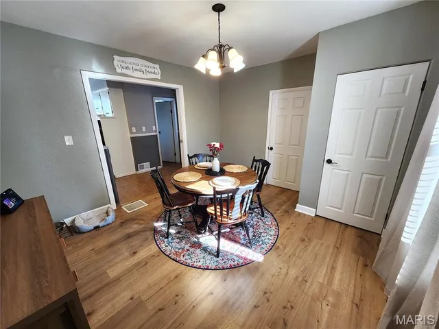 $174,000 | 206 Westwood Drive, O'Fallon, IL 62269