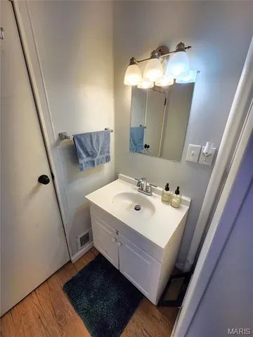 $174,000 | 206 Westwood Drive, O'Fallon, IL 62269