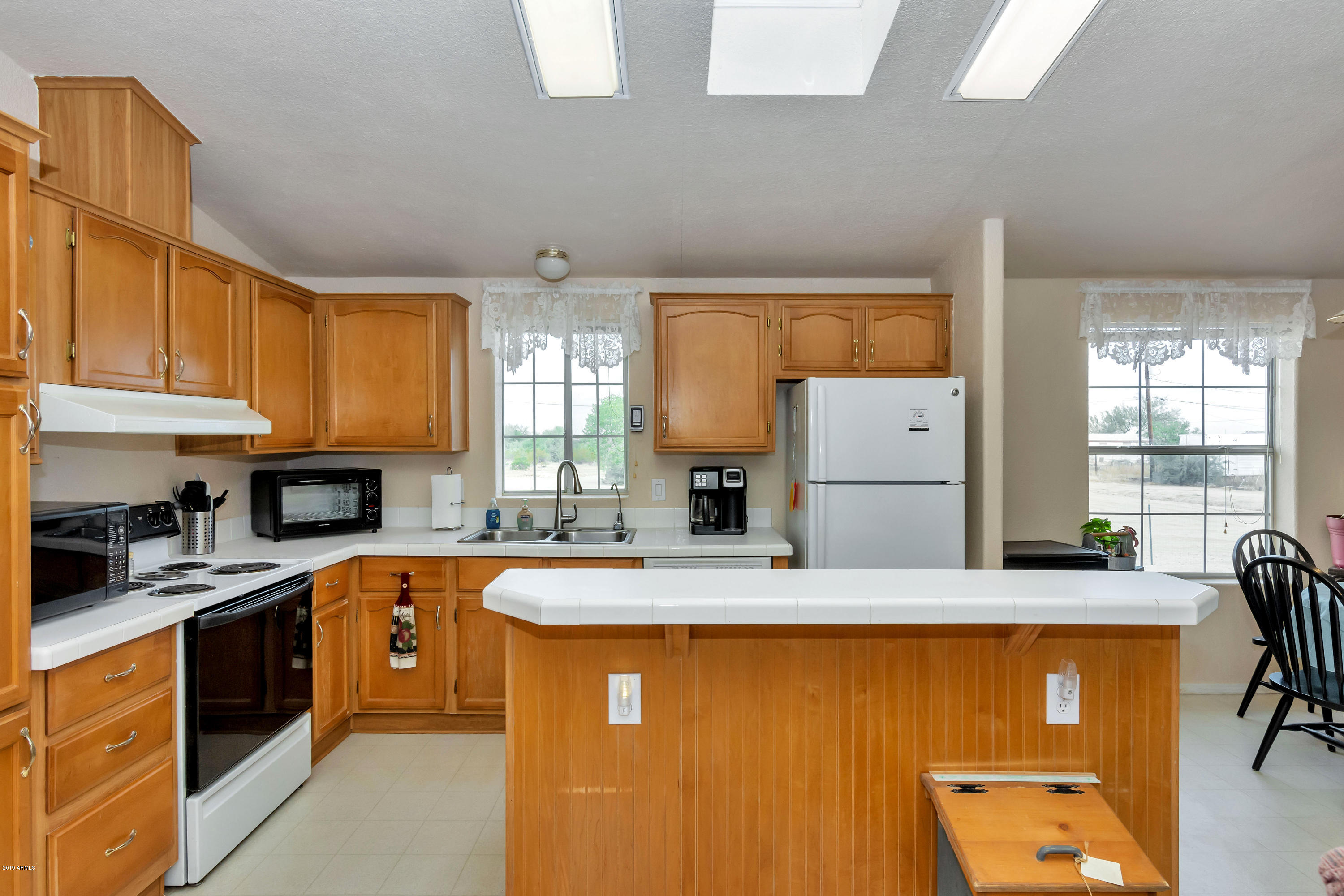 19716 West Rustler Road Buckeye, AZ 85326 - Photo 8 of 33 Kitchen