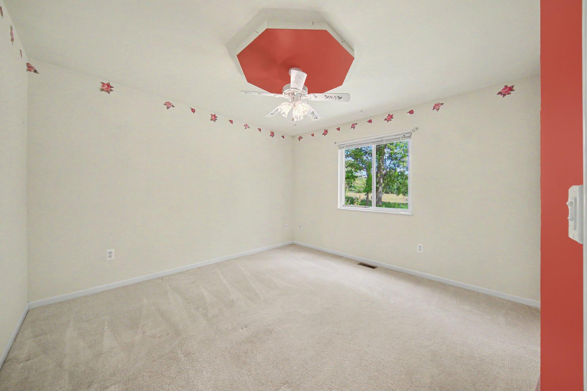 103 Ridgeview Court Grass Lake, MI 49240 - Photo 14 of 38 016_file_6572