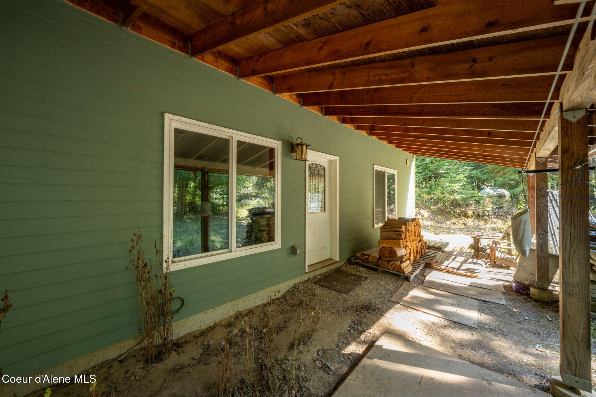 25739 North Good Hope Road Athol, ID 83801 - Photo 35 of 52 Walk-out to covered patio