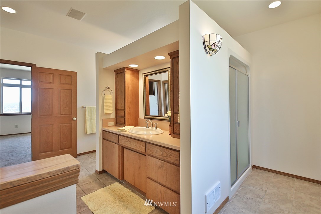 4913 Breezefair Road Freeland, WA 98249 - Photo 15 of 25 Gallery Image 15